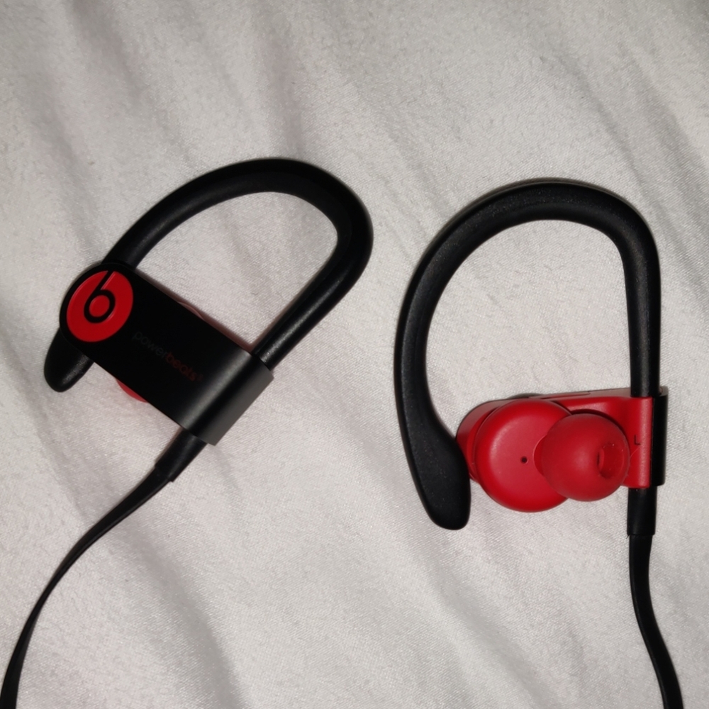 Apple Beats PowerBeats 3 Defiant Red Wireless